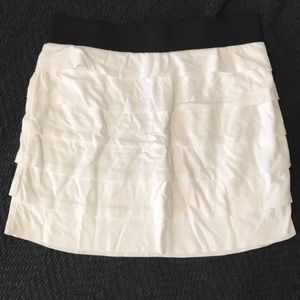 EXPRESS white ruffled mini skirt